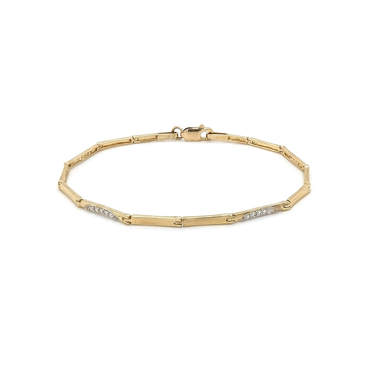 Vòng tay nữ bằng vàng đính đá zircon