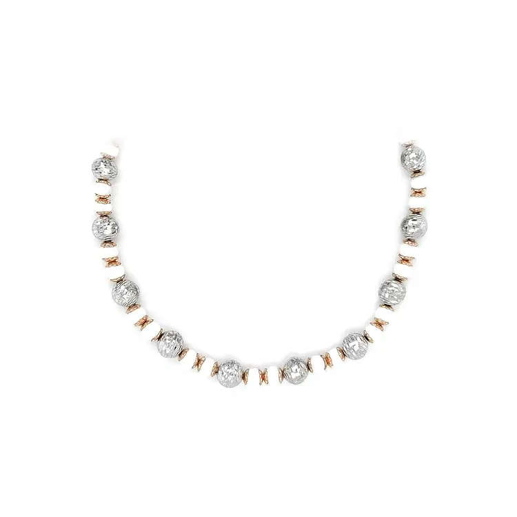 Vòng cổ làm từ vàng kết hợp