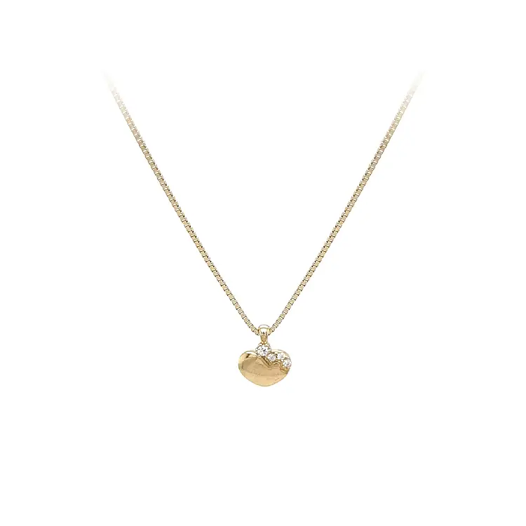 Trái tim vàng với đá zircon