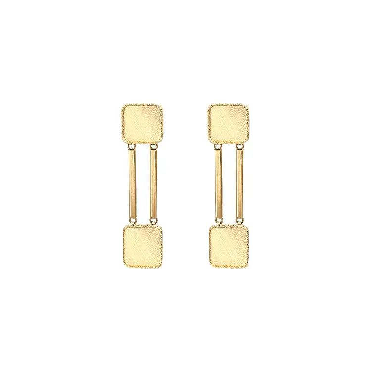 Vòng tai vàng đính đá lủng lẳng