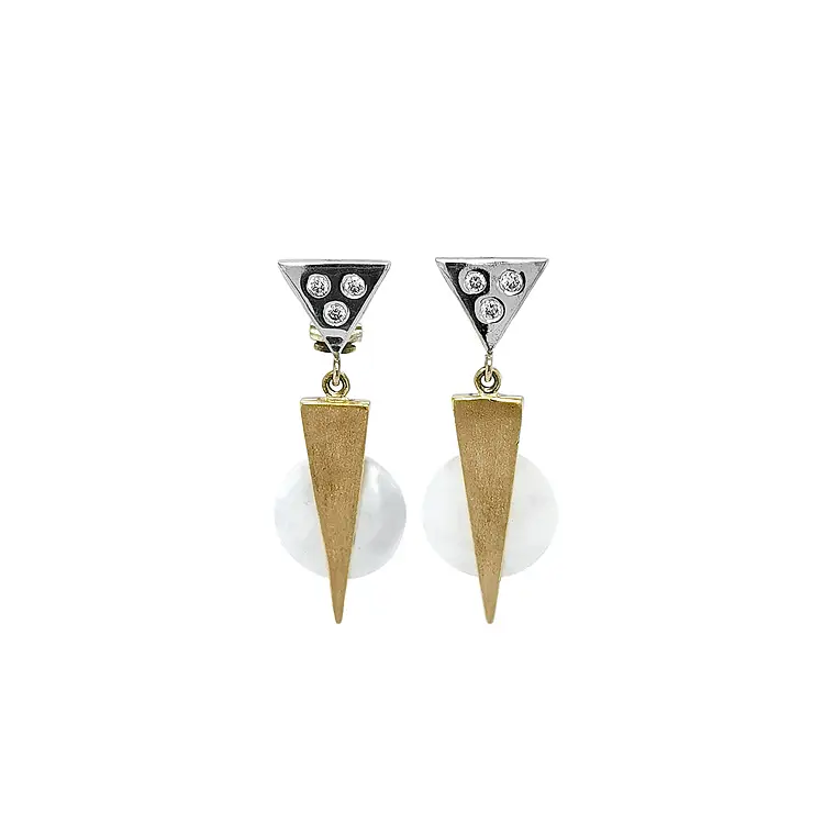 Vòng tai kết hợp ngọc trai và vàng