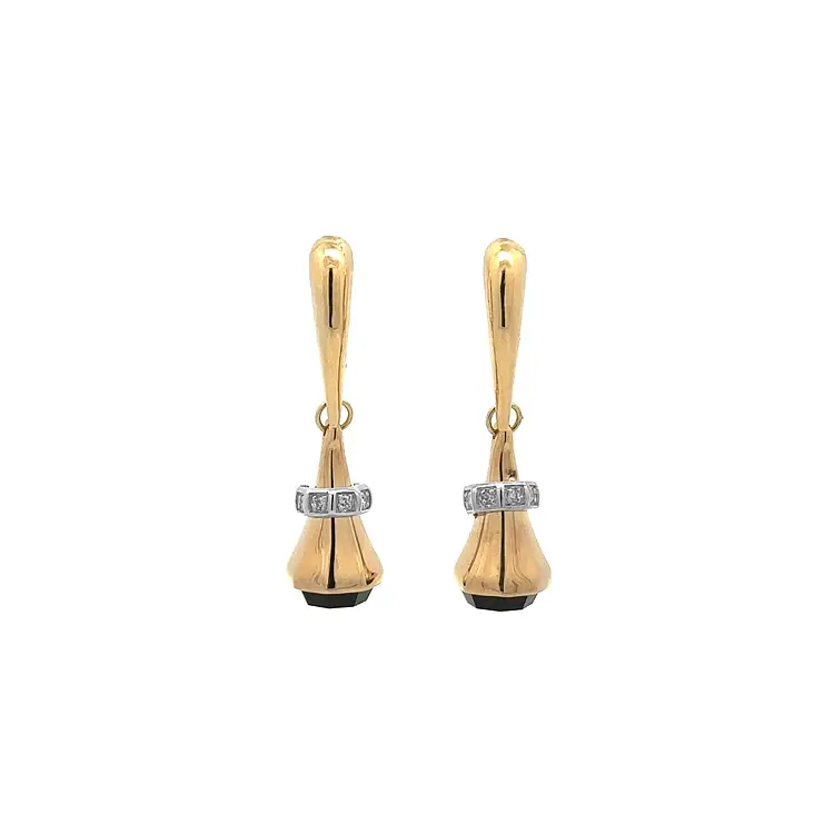 Vòng tai vàng đính đá đen