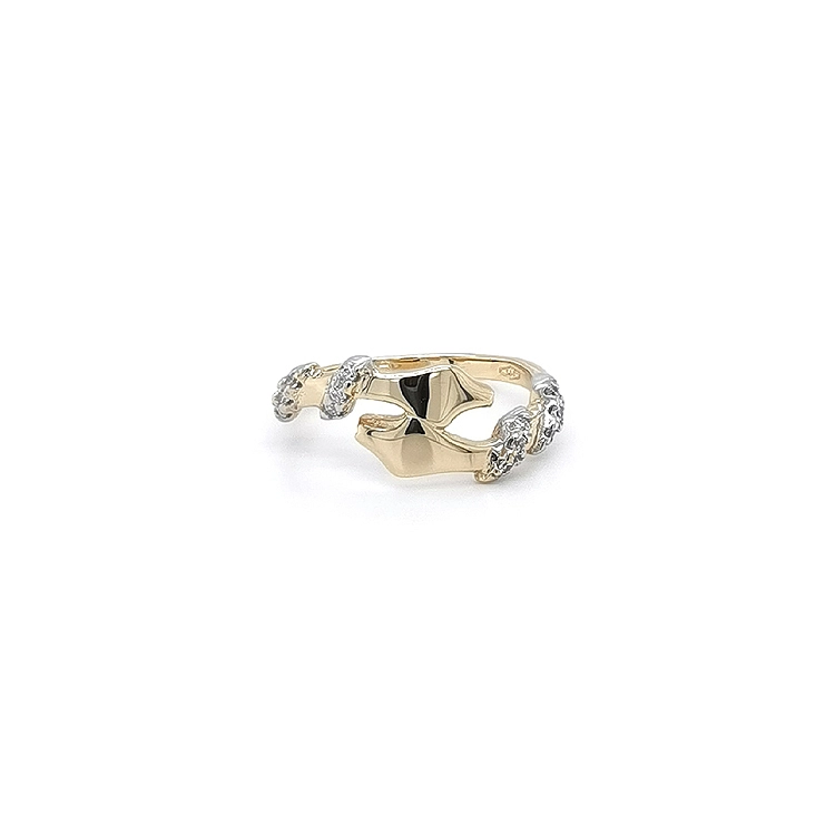 Nhẫn kết hợp vàng và zirconia