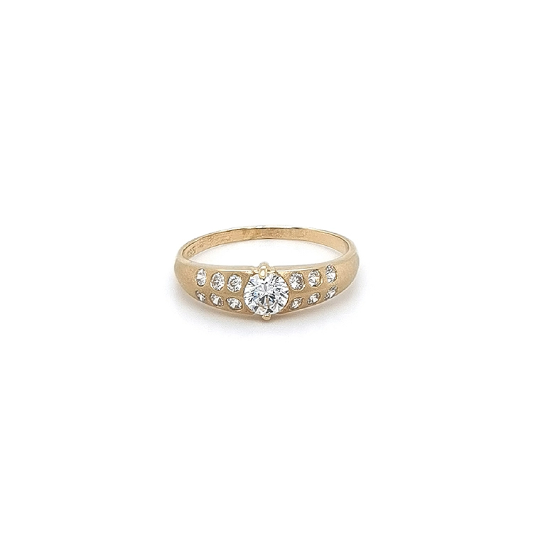 Nhẫn vàng đính đá zircon