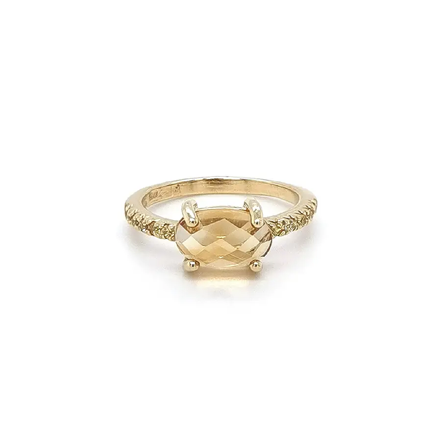 Nhẫn vàng đính đá citrine