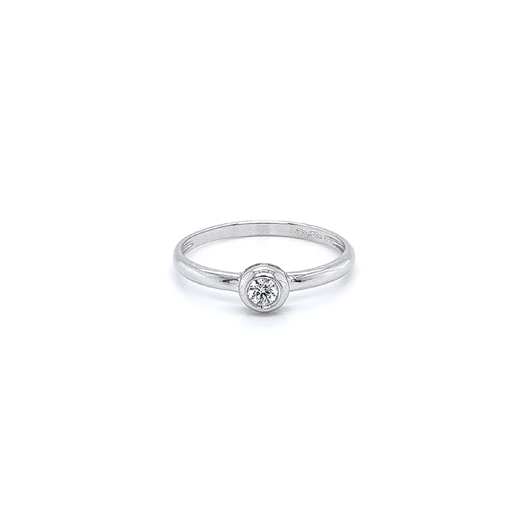 Nhẫn đính hôn bằng vàng trắng và zircon