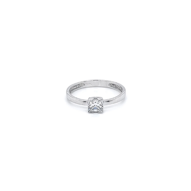 Nhẫn đính hôn bằng vàng trắng và zircon