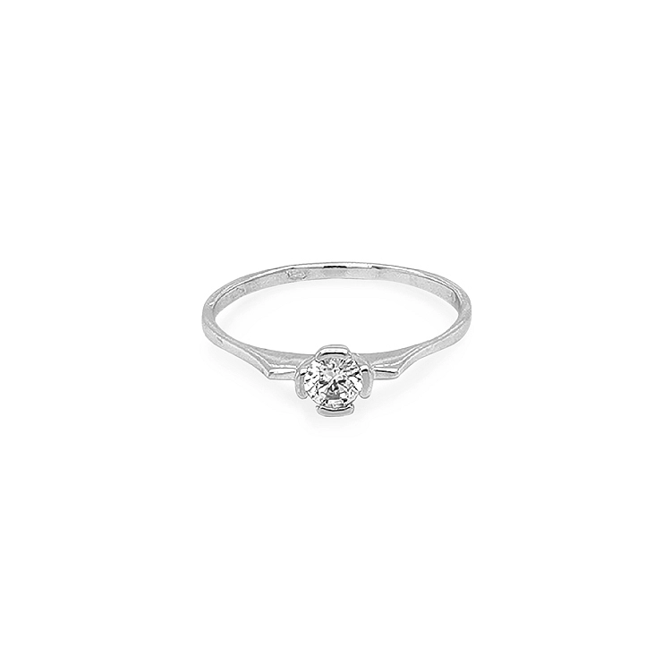 Nhẫn đính hôn bằng vàng với đá zircon