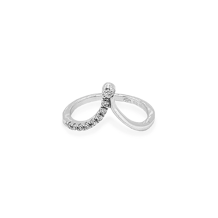 Nhẫn vàng đính đá zircon