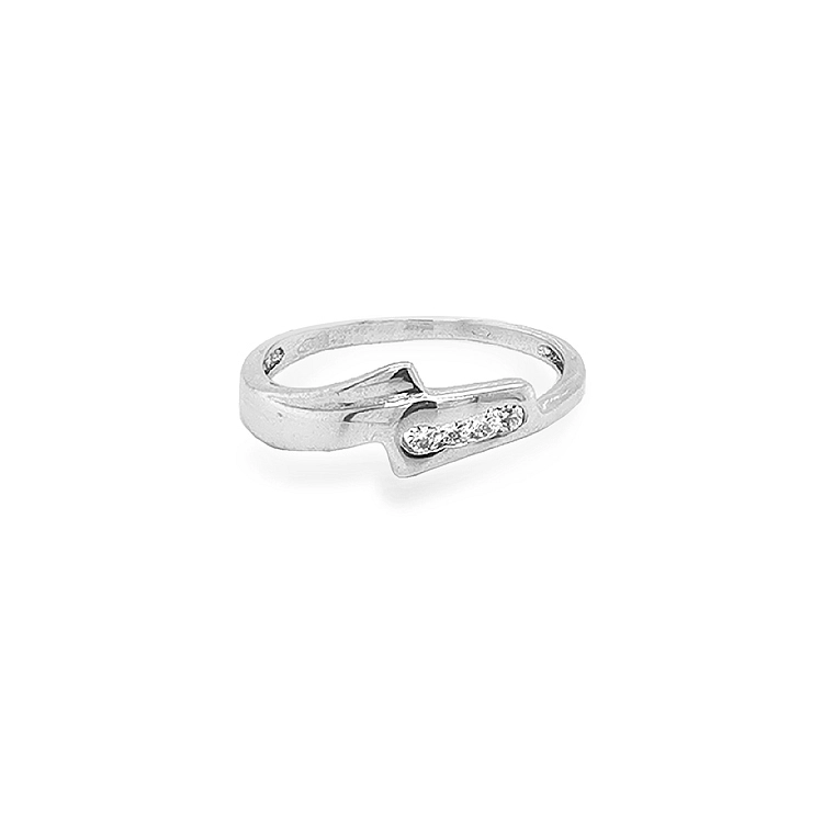 Nhẫn vàng đính đá zircon