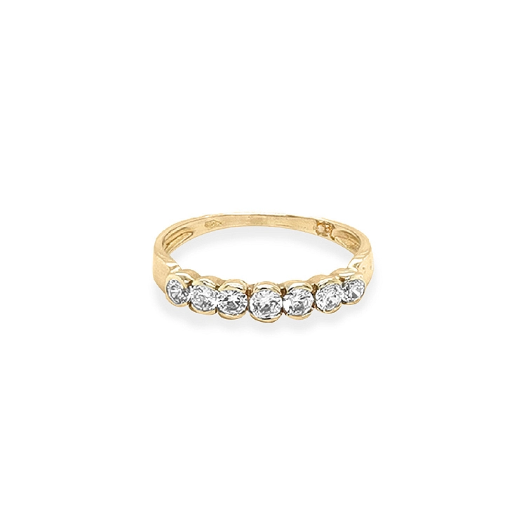 Nhẫn vàng đính đá zircon