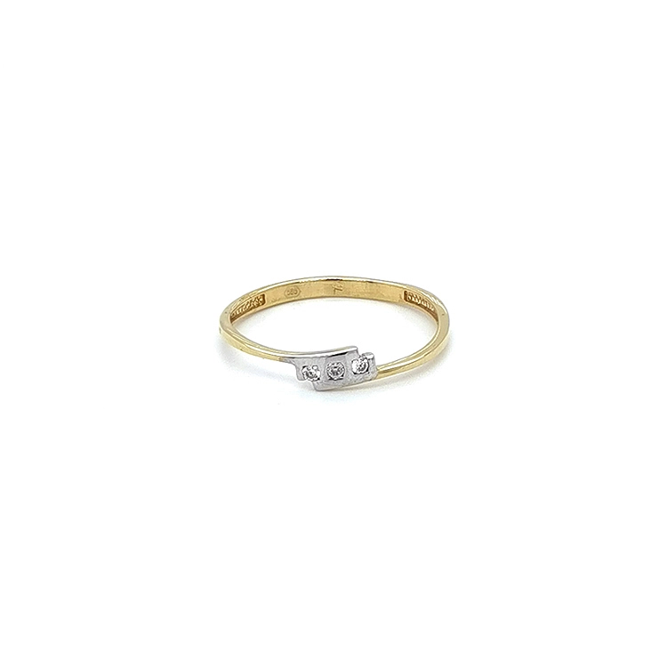 Nhẫn kết hợp vàng và zirconia