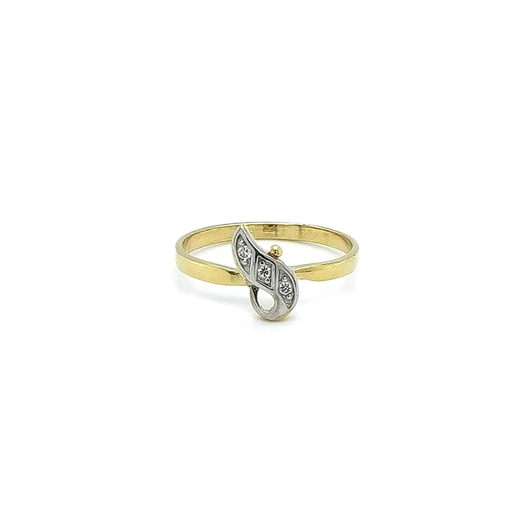 Nhẫn kết hợp vàng và zirconia