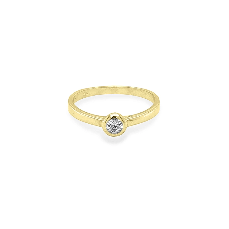 Nhẫn đính hôn bằng vàng với đá zircon