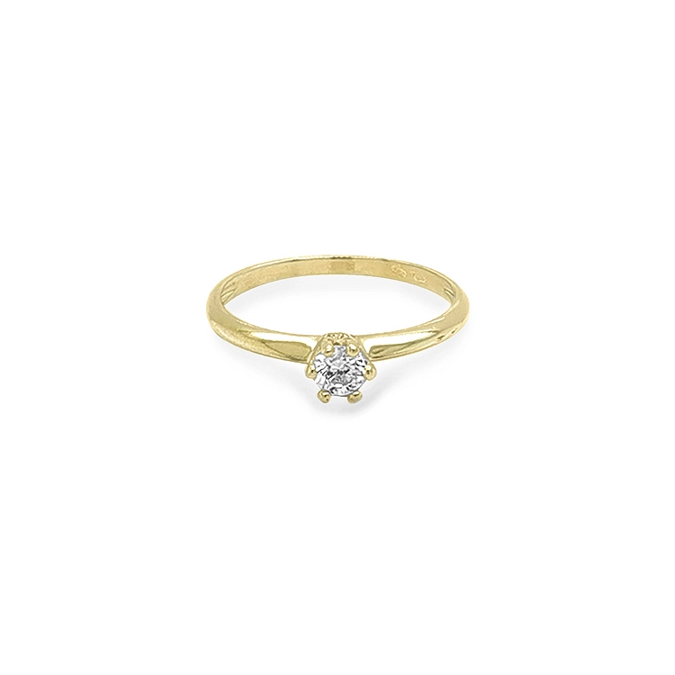 Nhẫn đính hôn bằng vàng với đá zircon
