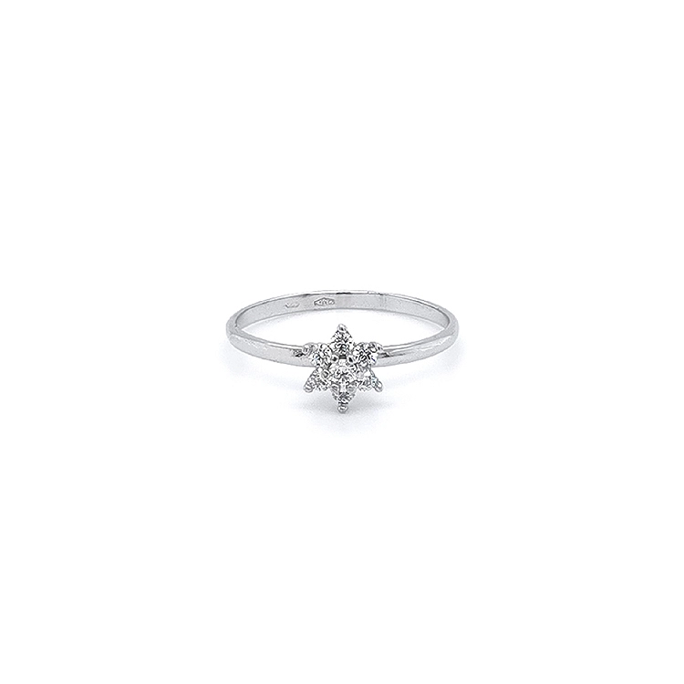 Nhẫn vàng trắng đính đá zircon trắng