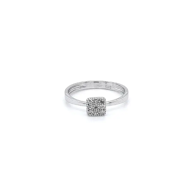 Nhẫn vàng trắng đính đá zircon trắng