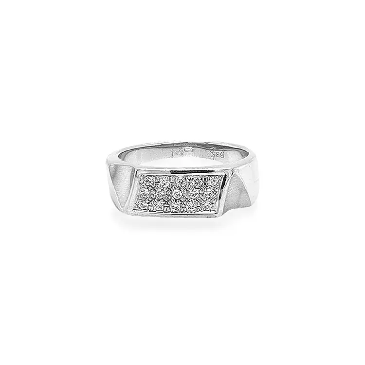 Nhẫn vàng đính đá zircon