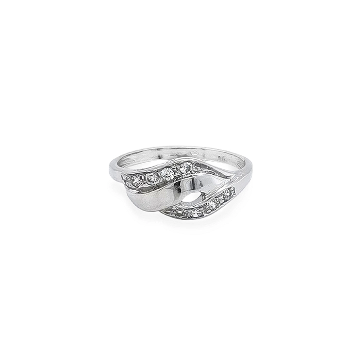 Nhẫn vàng đính đá zircon