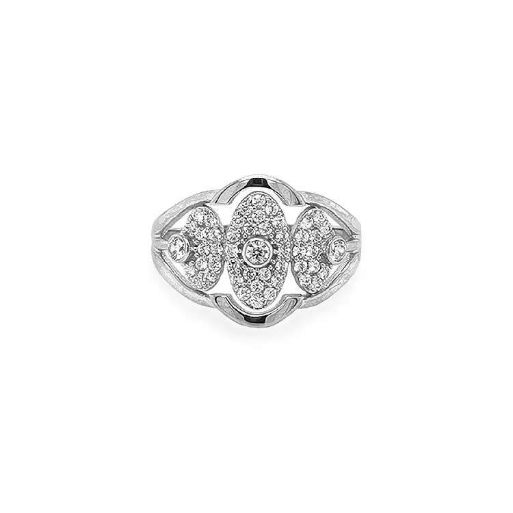 Nhẫn vàng đính đá zircon