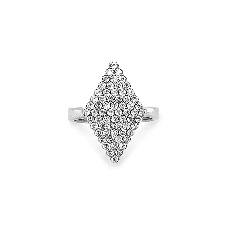 Nhẫn vàng đính đá zircon