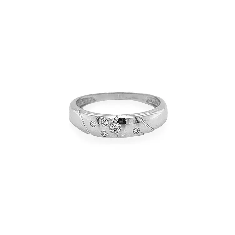 Nhẫn vàng đính đá zircon