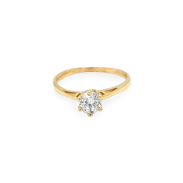 Nhẫn đính hôn bằng vàng với đá zircon