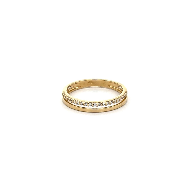 Nhẫn vàng đính đá zircon