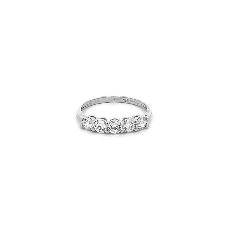 Nhẫn vàng trắng đính đá zircon trắng