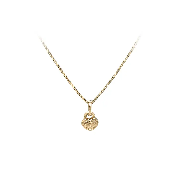 Mặt dây chuyền vàng hình lâu đài