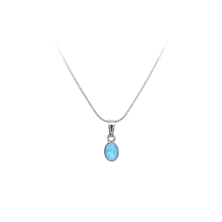 Mặt dây chuyền với đá opal xanh