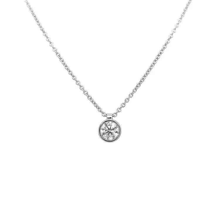 Mặt dây chuyền vàng đính kim cương