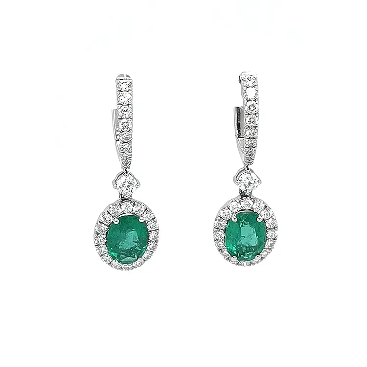 Vòng tai vàng đính ngọc lục bảo và kim cương