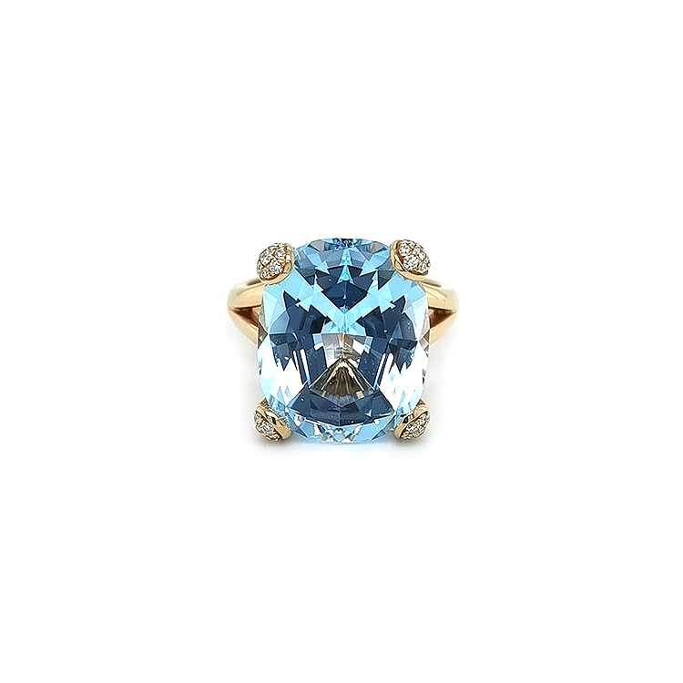 Nhẫn vàng đính đá topaz xanh và kim cương