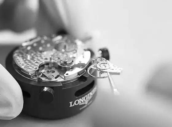 9. Lắp ráp lại máy