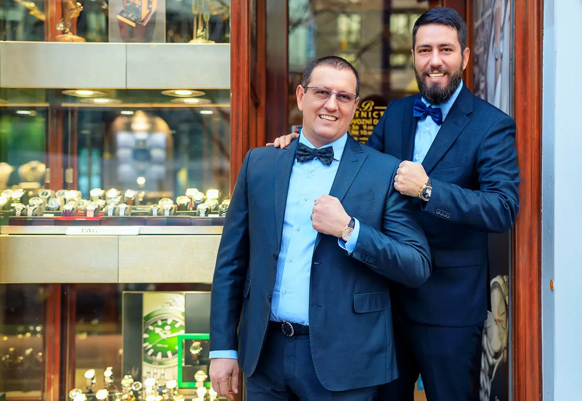 Sức mạnh của gia đình: Hai anh em đứng đầu thương hiệu BENY