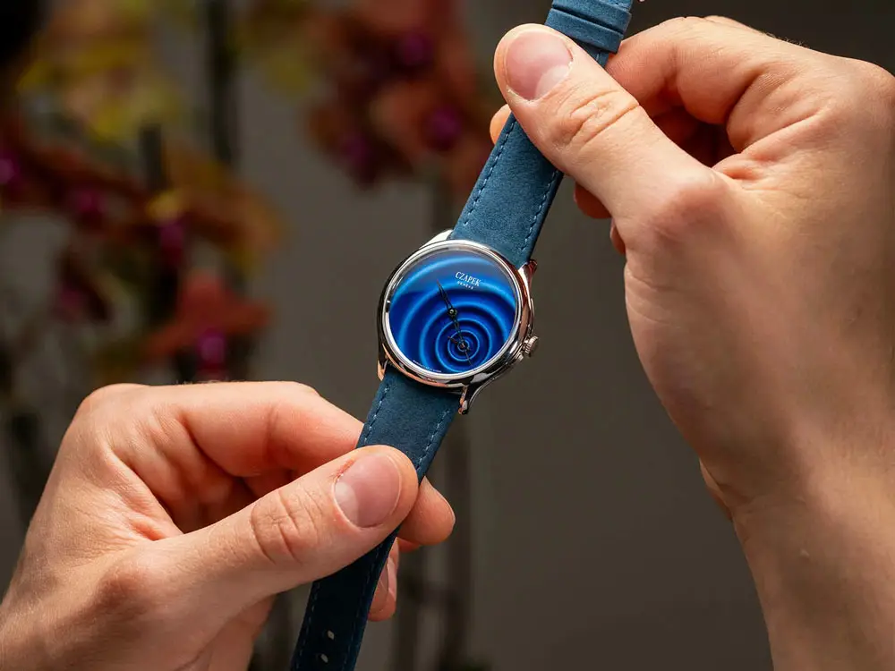 Mũ lưỡi trai Guilloché Mặt trời xanh đêm