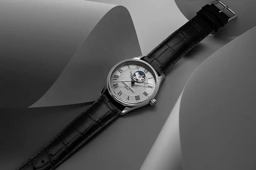 Frederique Constant và tình yêu bền vững với đồng hồ