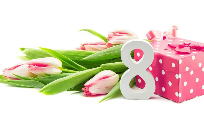 Kỷ niệm Ngày Quốc tế Phụ nữ với sự sang trọng và trang sức độc quyền BENY