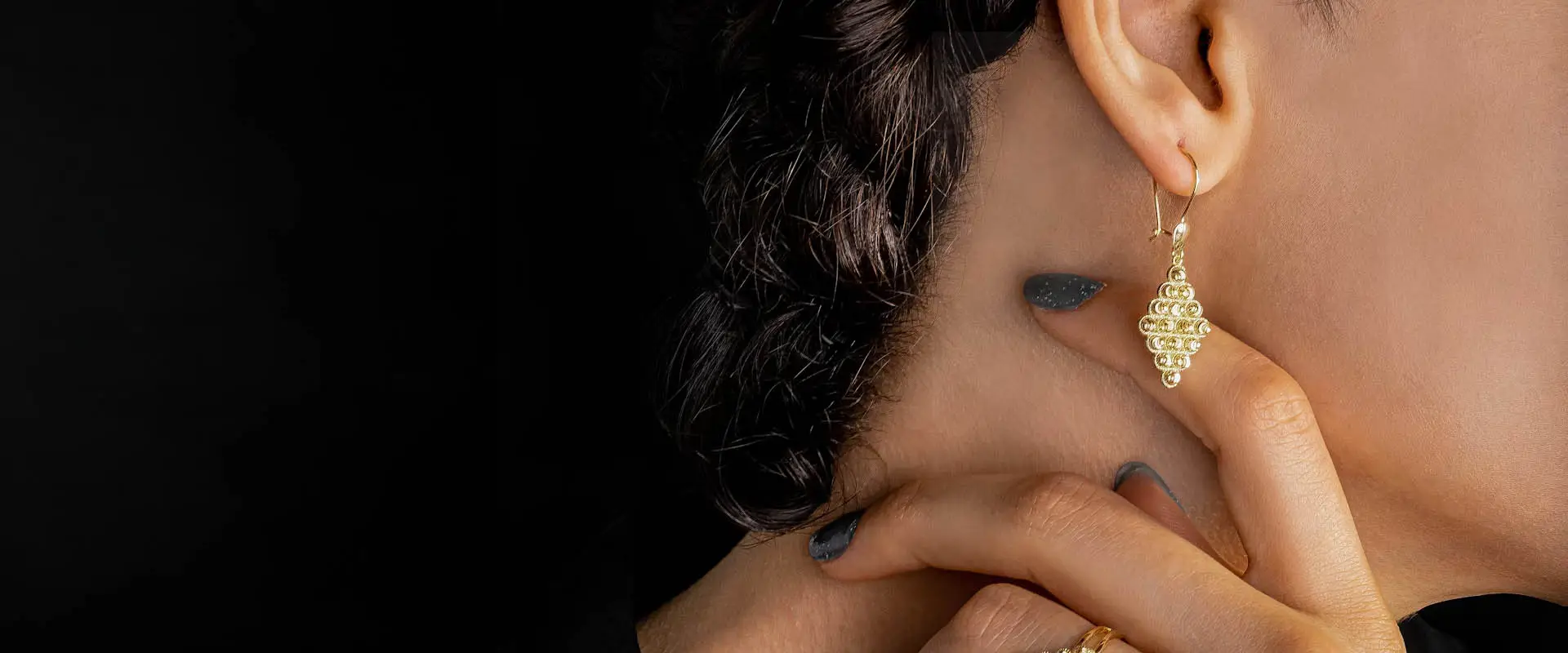 Cách chọn khuyên tai