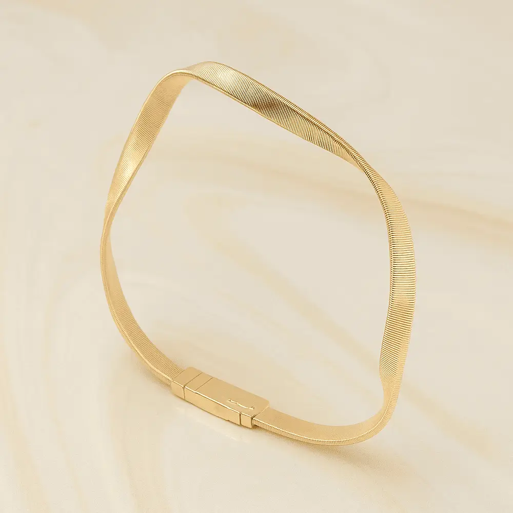 Các loại vòng tay: Loại nào sẽ làm nổi bật phong cách của bạn?