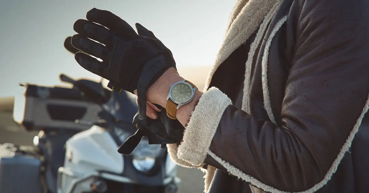 Đồng hồ nam cao cấp Hamilton giới thiệu tin tức sinh nhật