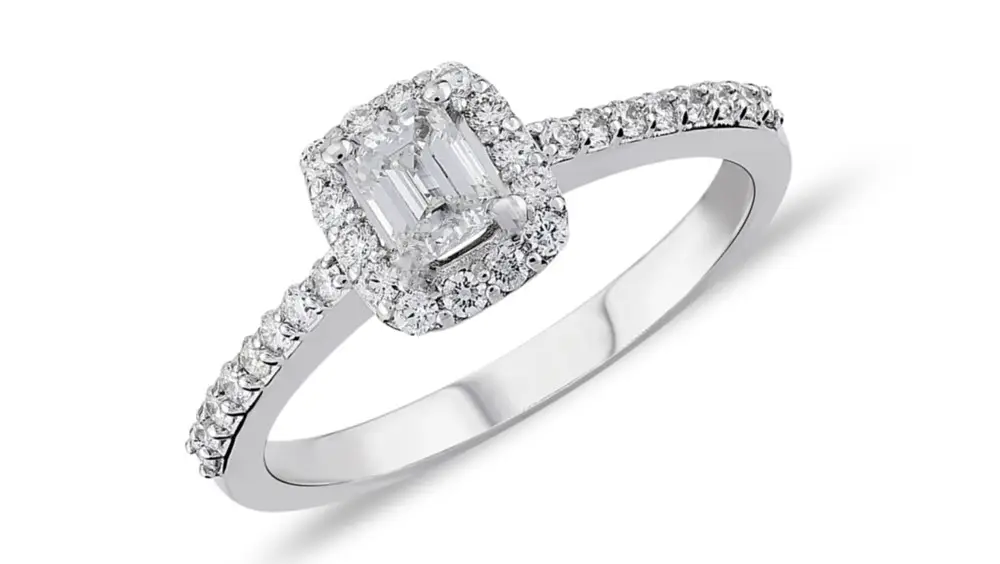  Cách chọn nhẫn cầu hôn hoàn hảo cho người phụ nữ của đời bạn